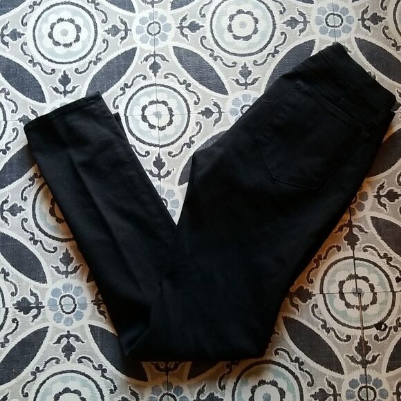 Nwot j brand skinny jeans - Picture 2 of 4